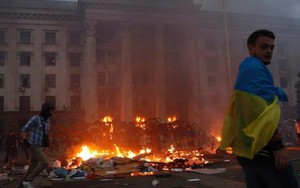Báo Nga: Chiến binh Cánh hữu thiêu sống 42 người ở Odessa