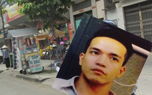 Táo tợn xông vào quán gội đầu giật dây chuyền phụ nữ