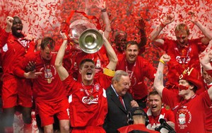 Còn ai nhớ Liverpool từng là một… ông lớn