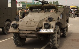 Việt Nam đã cải tiến xe thiết giáp BTR-40 như thế nào?