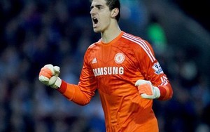 Với Thibaut Courtois, Chelsea không còn cần đến Petr Cech