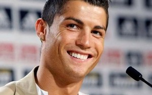Ronaldo ăn chơi, tiệc tùng thế nào ở Madrid?