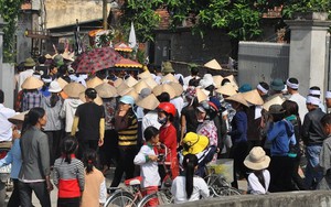 Những nghi vấn bất thường của kẻ giết hại vợ dã man ở Thạch Thất