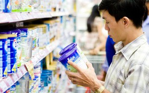 Giá sữa tăng phi mã, các hộ kinh doanh không khỏi ngạc nhiên