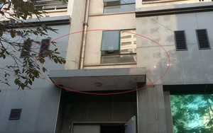 Hà Nội: Cô gái trẻ bất ngờ rơi từ tầng 15 xuống đất