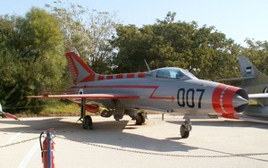 Vụ đánh cắp MiG-21 và bàn tay Mossad giúp Mỹ trong chiến tranh VN