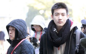Hot boy Đại học làm fan nữ phát cuồng vì quá đẹp trai