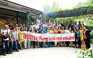 Hàng loạt VIP tạm biệt Báo Sài Gòn Tiếp Thị