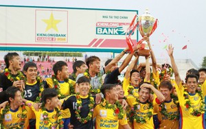 Không lo nổi 30 tỷ, thêm một đội bóng muốn bỏ V-League