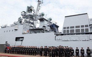 Sức mạnh khinh hạm tối tân Đô đốc Essen mới hạ thủy của Nga