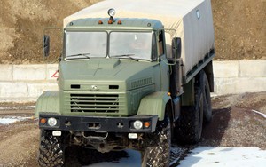 Quân đội Lào sắm xe tải hạng nặng KrAZ-6322