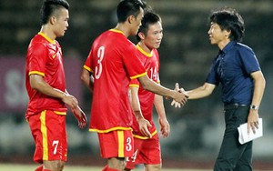 Vấn đề của bóng đá Việt Nam: Ai là HLV trưởng?