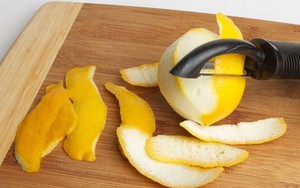 Những lợi ích khó tin từ vỏ chanh