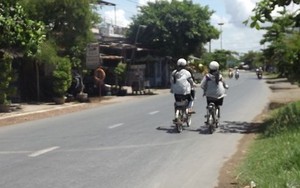 Long An xuất hiện trò dùng vật nhọn tấn công nữ sinh