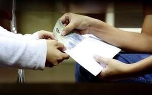 Trưởng khoa Ngoại: “Nhận phong bì là hợp lý, chẳng có gì xấu hổ"