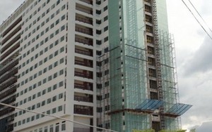 Sập giàn giáo, công nhân rơi từ tầng 10 chết tại chỗ
