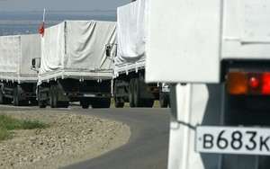 Đoàn xe tải Nga bất ngờ rút về nước sau khi tự ý xâm nhập Ukraine
