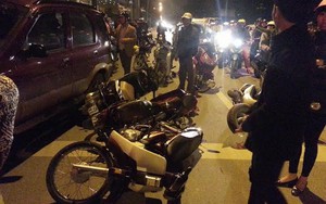 Dân mạng chia sẻ hình ảnh ôtô điên gây tai nạn liên hoàn ở Hà Nội