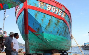 Giữ lại tàu cá bị tàu Trung Quốc đâm chìm để làm chứng tích