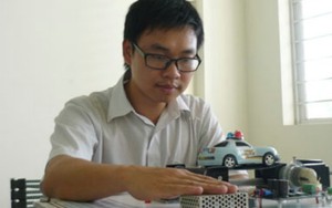 Tiến sỹ 8X: 2,3 tỷ đồng…không bán bản quyền “mắt thần”