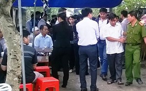 Manh mối mới từ điện thoại vứt bên đường của nữ cán bộ bị giết dã man