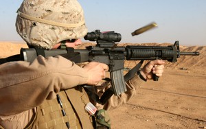 Súng trường M16 ra đời như thế nào?