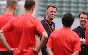 BẢN TIN Thể thao: Thua đau, Van Gaal đòi mua gấp tinh binh