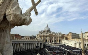 Vatican bỏ quên hàng trăm triệu euro trong ngân khoản