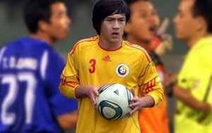 Phạm Huy Tiến, hãy tránh xa bóng đá Việt!