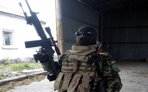 Ukraine bắt đầu sử dụng súng trường bắn tỉa cực mạnh ở miền Đông
