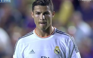 Sốc: Cris Ronaldo văng tục với NHM Real