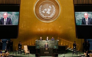 LHQ: Putin "kiềm chế" sau 10 năm vắng bóng, Ukraine phản ứng mạnh