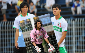 “Hàng thải” của Yokohama FC làm Công Phượng, Tuấn Anh tái mặt