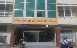 Nam sinh lớp 11 tử vong vì bị bạn đánh ngay tại lớp học