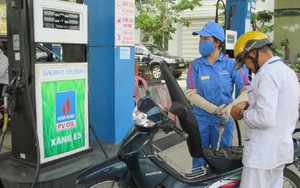 “Cưỡng chế” bán xăng sinh học