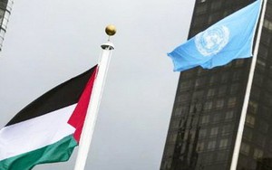 Cờ Palestine lần đầu tiên tung bay tại trụ sở LHQ
