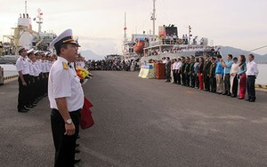 Vùng 4 Hải quân tổ chức lễ tiễn quân ra Trường Sa