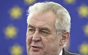 Sợ “mất lòng” phương Tây, Tổng thống Séc từ chối dự lễ duyệt binh ở Nga