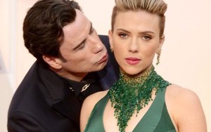 Dư âm Oscar 2015: Mổ xẻ màn sờ soạng “khó đỡ” của John Travolta