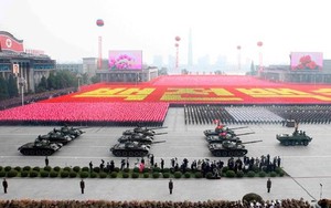 Triều Tiên sắp khoe giàn vũ khí mới trong lễ diễu binh