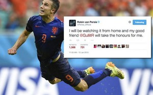 Robin van Persie "hớ nặng" khi James Rodriguez nhận danh hiệu