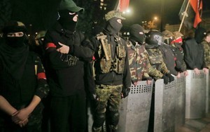 “Kiêu binh” Ukraine bắt đầu bao vây phủ tổng thống đòi yêu sách