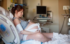Cách thức có con "rất không bình thường" của các ngôi sao hạng A