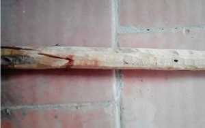 Ấm ức vì bị bóp cổ, vợ xuống tay giết chồng
