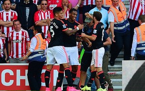 Southampton 2-3 Man United: Sự khác biệt của 50 triệu euro