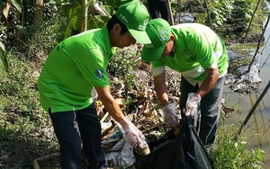 Chuyện lạ: Đổi bao bì thuốc bảo vệ thực vật lấy… dầu ăn