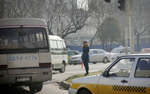Những "phố ma" ở Bình Nhưỡng bất ngờ nườm nượp xe hơi