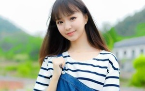 Vẻ đẹp ngọt ngào của hoa khôi báo chí