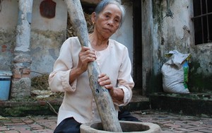 Người lo cho thiên hạ… méo mồm