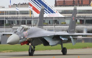 Bộ trưởng Quốc phòng Nga sốt ruột với siêu chiến đấu cơ Su-35S